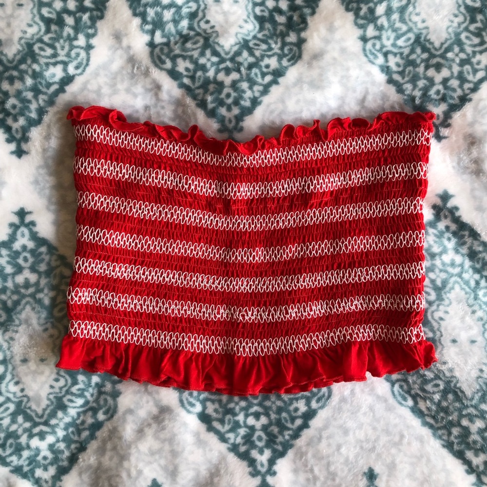 Women’s red and white ruched tube crop top